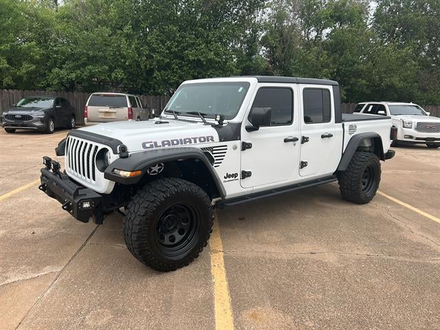 2021 Jeep Gladiator Sport S 4x4 in White — front three-quarter view